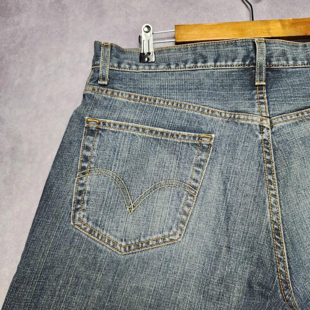 Levis 559 Relaxed Straight Jeans Mens 36x32 Blue Denim Medium‎ Wash 100% Cotton